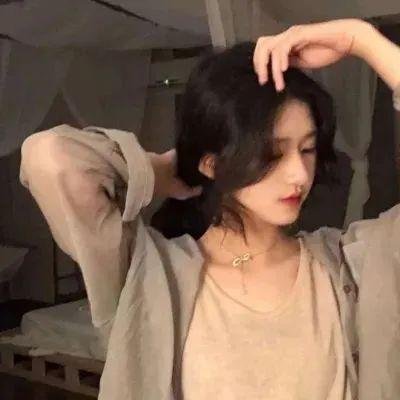 愿无岁月电影海报